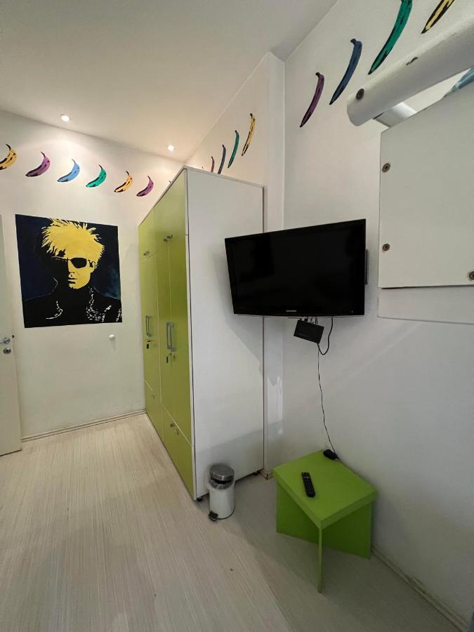 Pop Art Hostel Belgrad Exterior foto